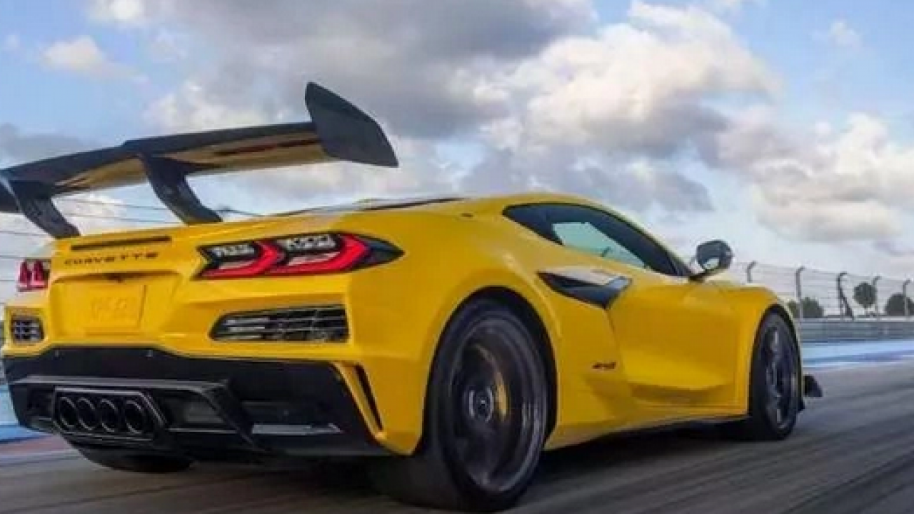 Foto - İşte bu yıl piyasaya sürülecek en güçlü otomobiller! Gücün sınırlarını zorlayan otomobiller