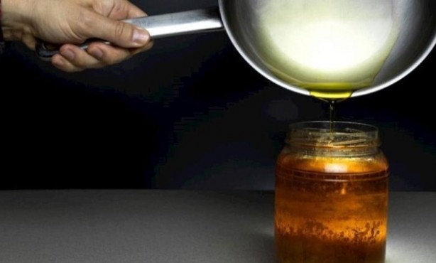 İşte buna şapka çıkarılır! Atık yağı toplayıp getirene deterjan verilecek