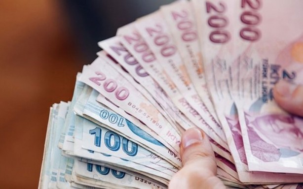 İşte buna şapka çıkarılır! "Mart ayında bütün emeklilere 4 bin lira zam yapılacak" 