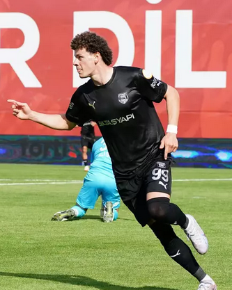 Foto - İşte bunu beklemiyorlardı: Galatasaraylı ismin peşine düştüler! Akılalmaz adımı başlattılar…