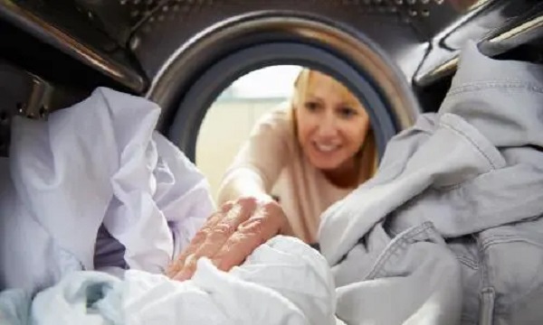 Foto - İşte çamaşır makinelerinin sallanma sebebi!