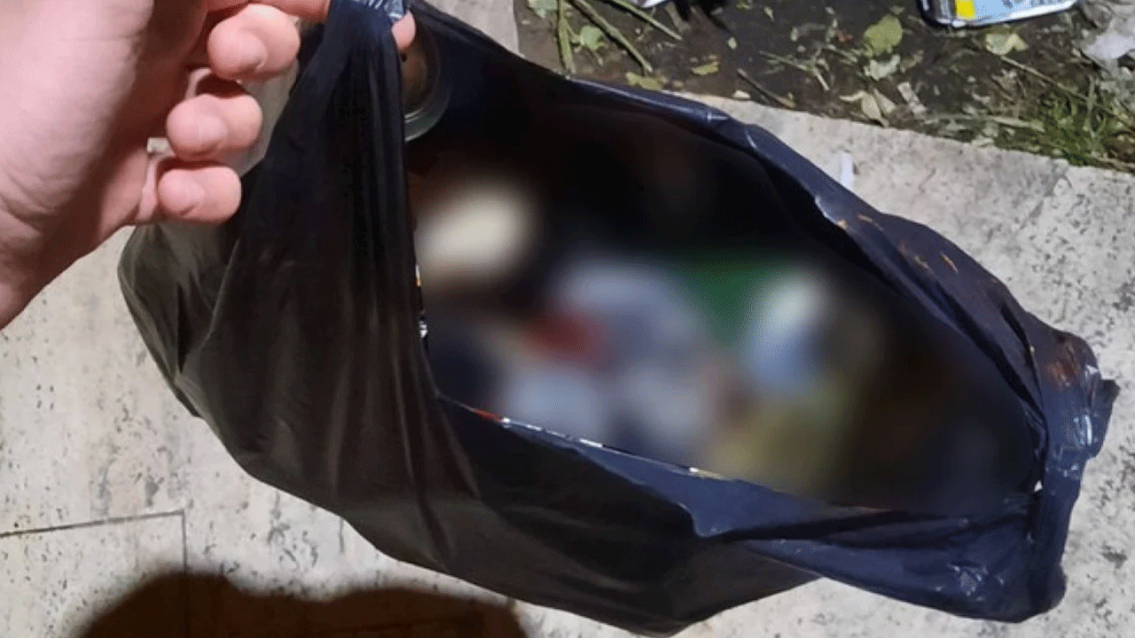 Foto - İşte CHP gençliği: Bakın cami duvarında ne yaptılar!