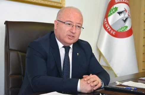 İşte CHP’li belediye zeytinliklere böyle çöktü: Villa istilası
