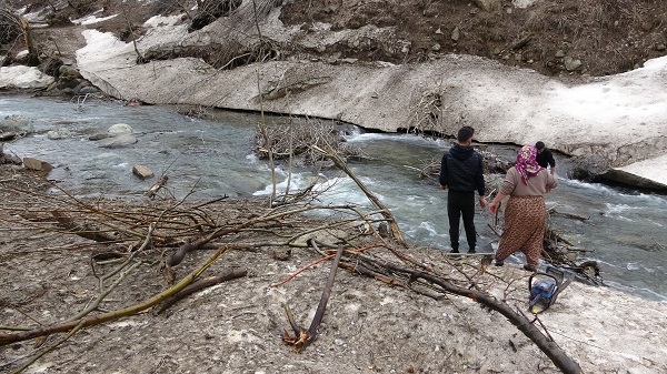 Foto - İşte çığın verdiği zarar! Karlar eridi ortaya çıktı