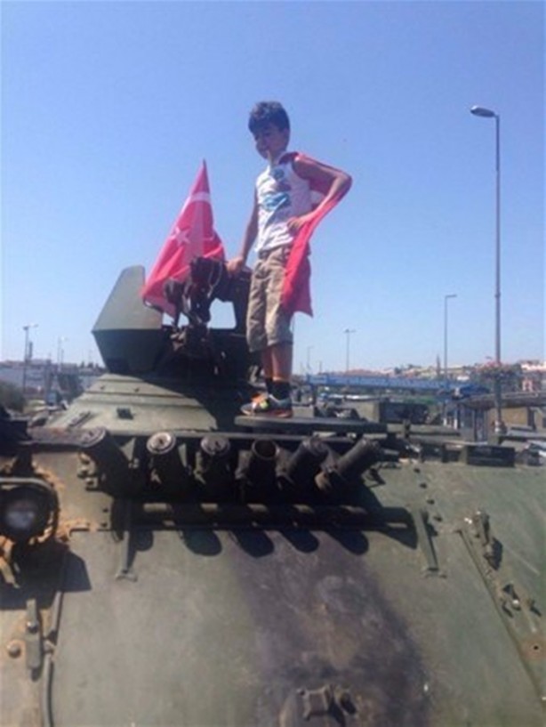 Foto - İşte darbe girişiminden geriye kalanlar