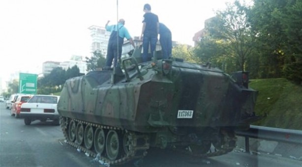Foto - İşte darbe girişiminden geriye kalanlar