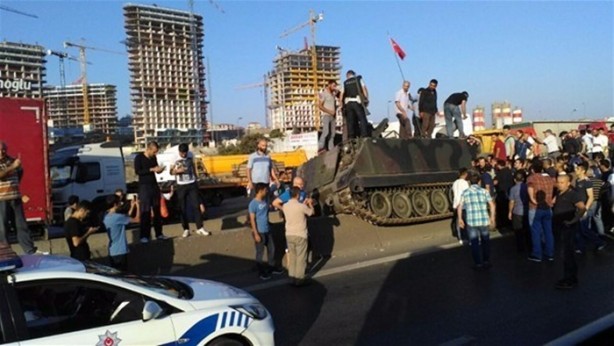 Foto - İşte darbe girişiminden geriye kalanlar
