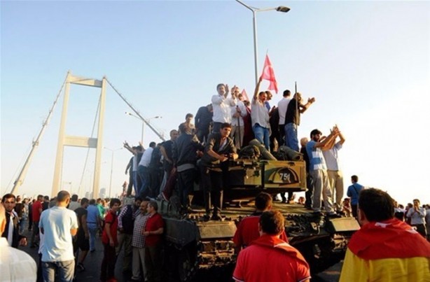 Foto - İşte darbe girişiminden geriye kalanlar