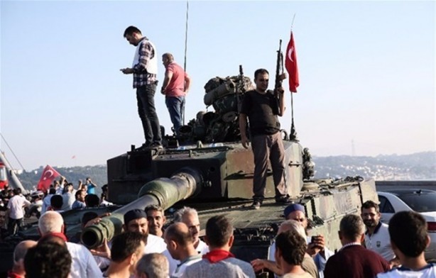 Foto - İşte darbe girişiminden geriye kalanlar