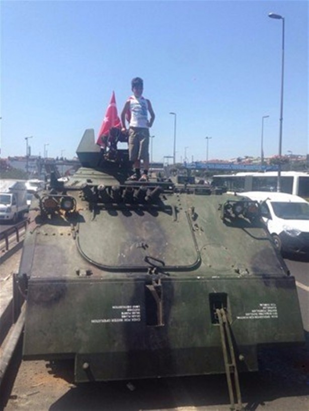 Foto - İşte darbe girişiminden geriye kalanlar