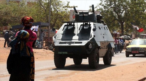 Foto - Darbe girişiminden ilk görüntüler! Mali'de son durum