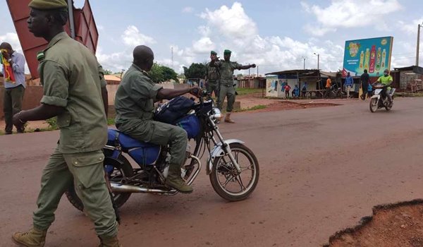 Foto - Darbe girişiminden ilk görüntüler! Mali'de son durum