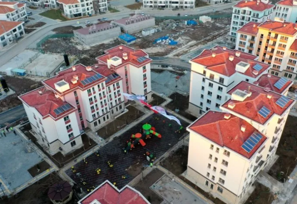 Foto - İşte depremzedelerin yeni yuvaları! 'Rantsal dönüşüm' diyen utanmazlara gelsin