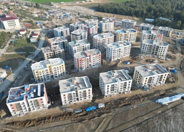 Foto - İşte depremzedelerin yeni yuvaları! 'Rantsal dönüşüm' diyen utanmazlara gelsin