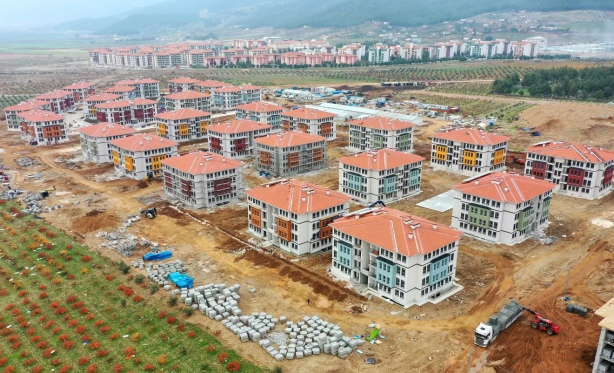 Foto - İşte depremzedelerin yeni yuvaları! 'Rantsal dönüşüm' diyen utanmazlara gelsin