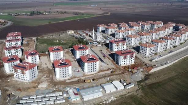 Foto - İşte depremzedelerin yeni yuvaları! 'Rantsal dönüşüm' diyen utanmazlara gelsin