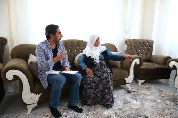 Foto - İşte devletin gücü! Naime nine: "Cumhurbaşkanım beni yıkılan evimden aldı, saraya yerleştirdi"