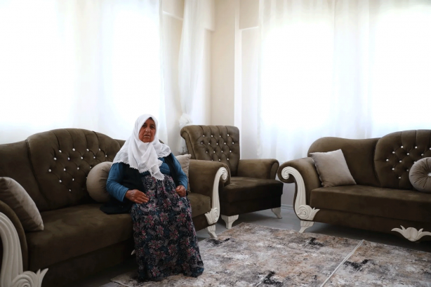 Foto - İşte devletin gücü! Naime nine: "Cumhurbaşkanım beni yıkılan evimden aldı, saraya yerleştirdi"