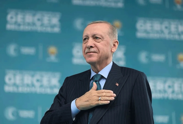 Foto - İşte devletin gücü! Naime nine: "Cumhurbaşkanım beni yıkılan evimden aldı, saraya yerleştirdi"
