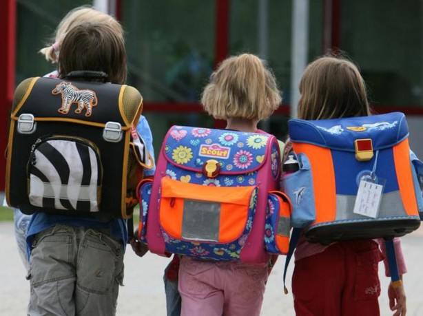 Foto - İşte doğru formül! Ağır çantalarda büyük tehlike