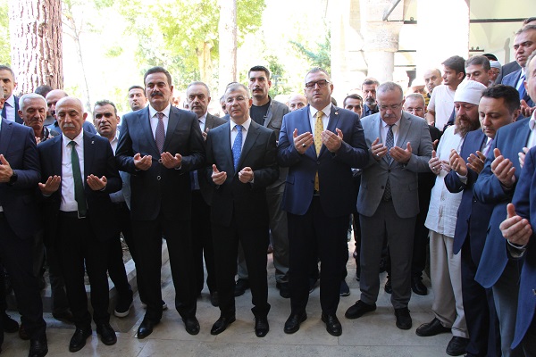 Foto - İşte, Dünyanın en büyük Hilye-i Şerif'i