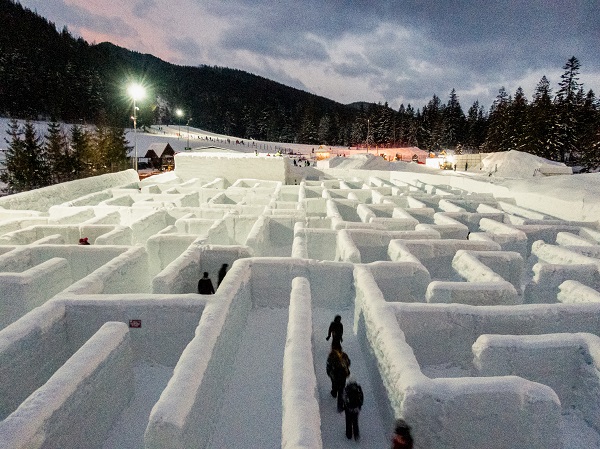 Foto - İşte dünyanın en büyük kar labirenti