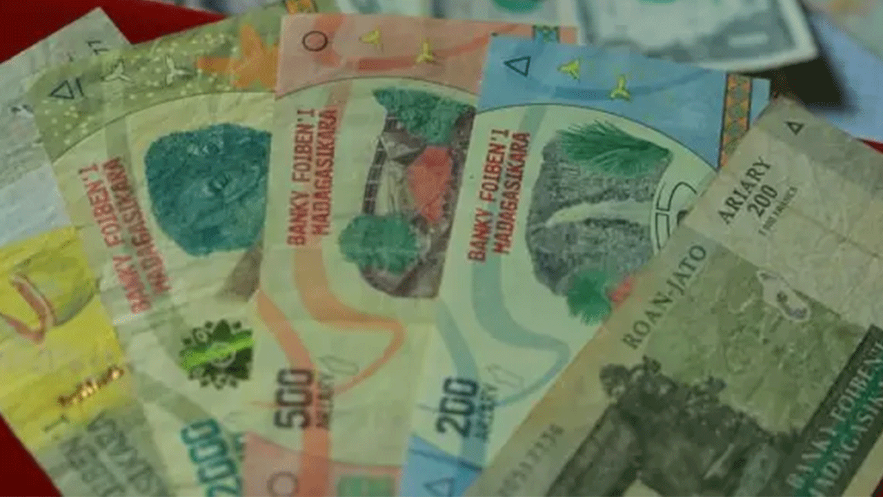 Foto - İşte dünyanın en değersiz para birimleri! Zirvede İslam ülkesi var!