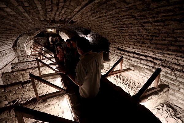 Foto - İşte dünyanın en ilginç mezarlığı