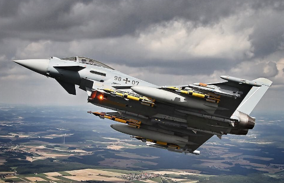 Foto - İşte dünyanın en iyi 10 savaş uçağı! Türkiye detayı bomba