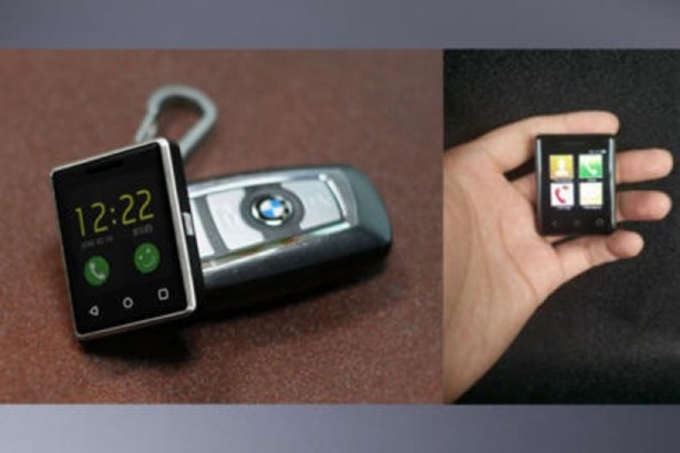 Foto - İşte dünyanın en küçük akıllı telefonu