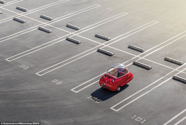 Foto - İşte dünyanın en küçük otomobili!