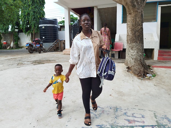 Foto - İşte dünyanın en küçük ressamı