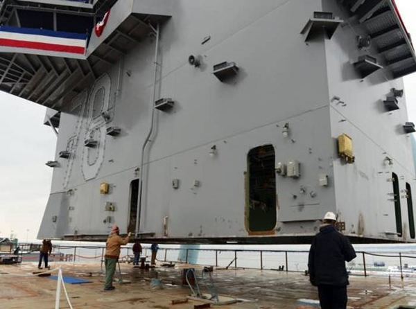 Foto - İşte dünyanın en pahalı uçak gemisi