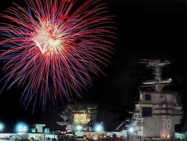 Foto - İşte dünyanın en pahalı uçak gemisi