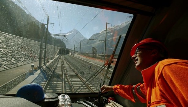 İşte dünyanın en uzun tüneli 