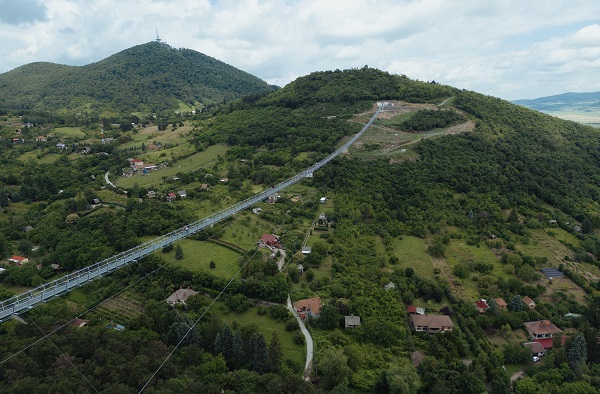 Foto - İşte dünyanın en uzun yaya asma köprüsü