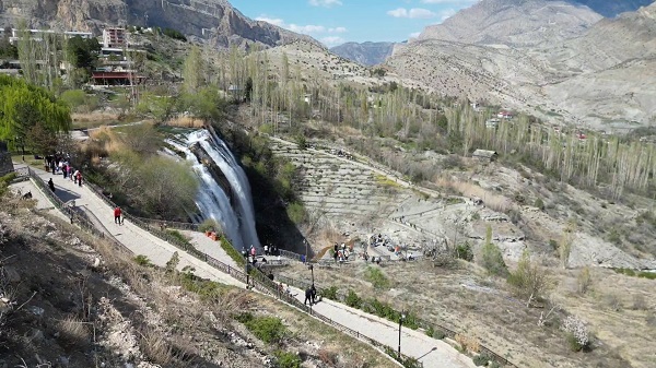 Foto - İşte, dünyanın en yüksek 3. şelalesi! 