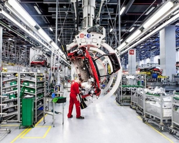 Foto - İşte efsane araba Ferrari'nin üretimi 