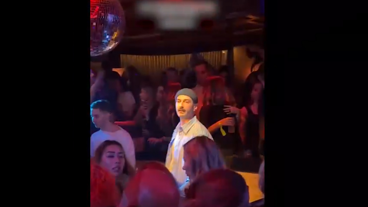 Foto - İşte Ekrem’in kendini emanet ettiği topluluk! Gece kulübünde Ekrem İmamoğlu'nun sesiyle dans ettiler