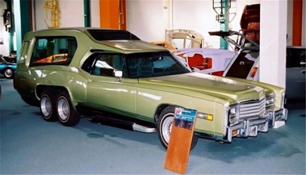 Foto - İşte en çılgın modifiye otomobiller