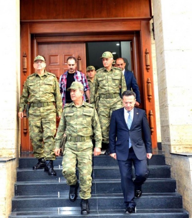 Foto - İşte en güçlü aday Hulusi Akar Paşa