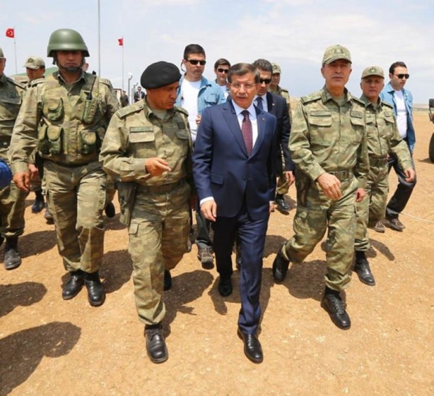 Foto - İşte en güçlü aday Hulusi Akar Paşa