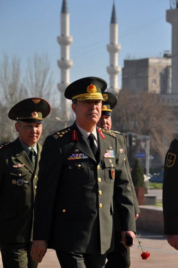 Foto - İşte en güçlü aday Hulusi Akar Paşa