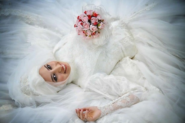 Foto - İşte en güzel 10 'tesettürlü gelinlik' modeli 