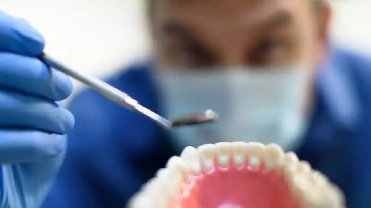 İşte en çok dişçiye giden ülkeler! Türkiye ters köşe yaptı!