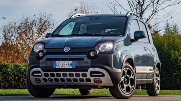 Foto - İşte en ucuz otomobiller: 2024 öncesi son fırsat: Fiyatlar peş peşe düşürüldü! Herkes şaşkın...