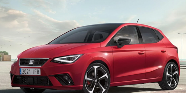 Foto - İşte en ucuz otomobiller: 2024 öncesi son fırsat: Fiyatlar peş peşe düşürüldü! Herkes şaşkın...