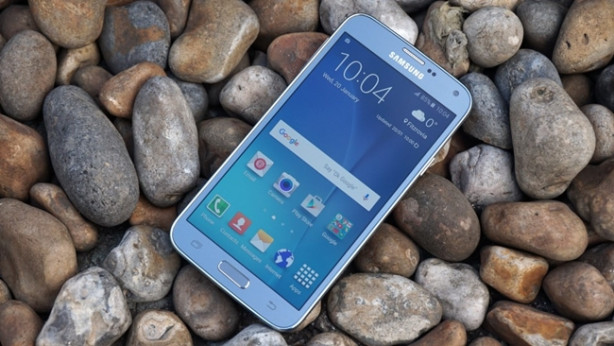 Foto - İşte en uzun süre şarjı giden telefonlar