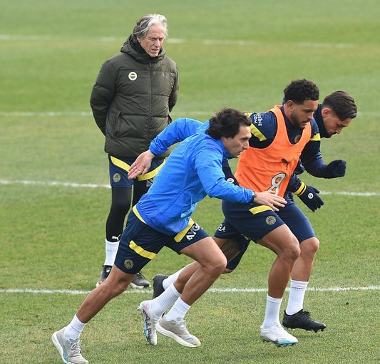 Foto - İşte Fenerbahçe'nin yeni sezon transferi! Girişimler başlatılacak...