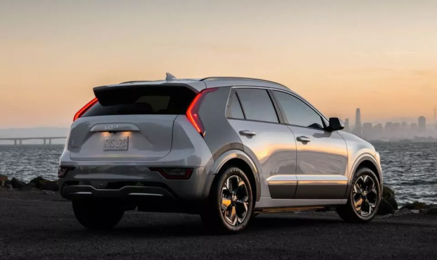 Foto - İşte fiyatı ve özellikleri... Yolların yeni kralı Türkiye’ye giriş yaptı